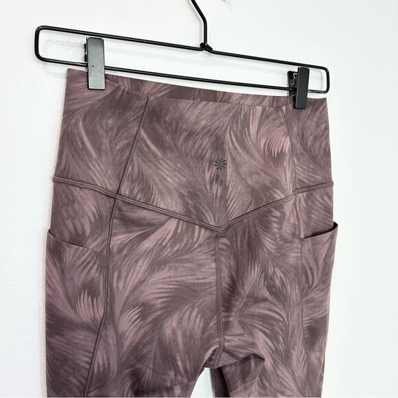Athleta Salutation Stash Pocket II Printed High Rise
Tight Leggings Ava Almond - Picture 6 of 9